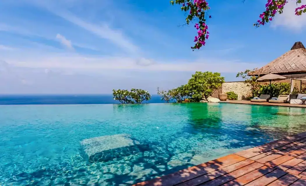 Luxury travel experiences